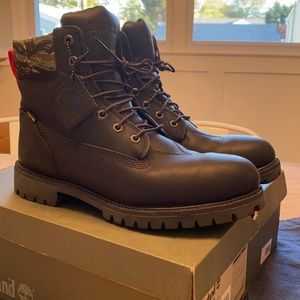 Timberland X BLACK SCALE 6inch Boots Size 11